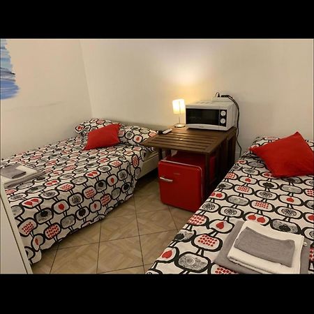 Backpackers House Bed and Breakfast Bologna Buitenkant foto